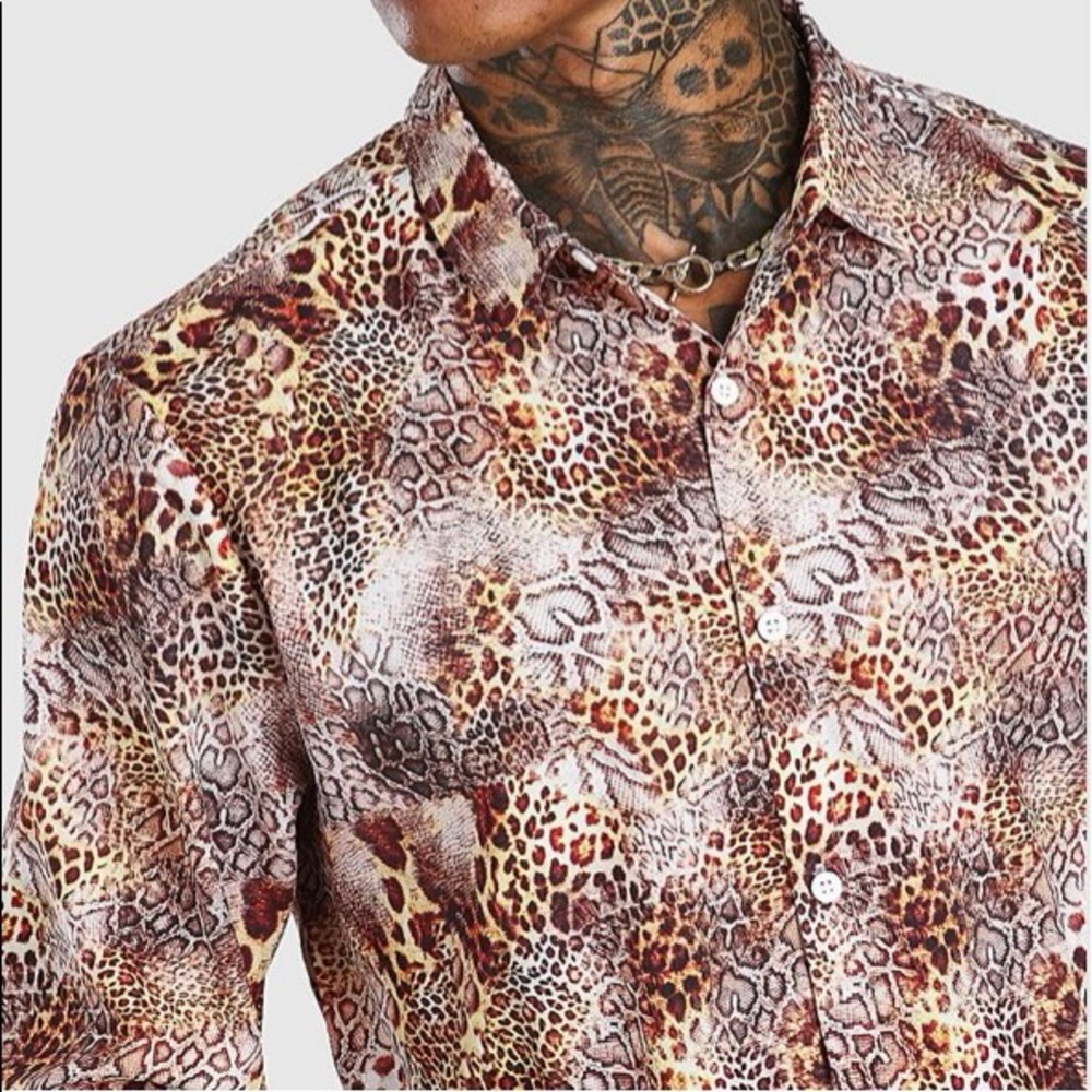 COMES WITH MYSTERY SHIRT